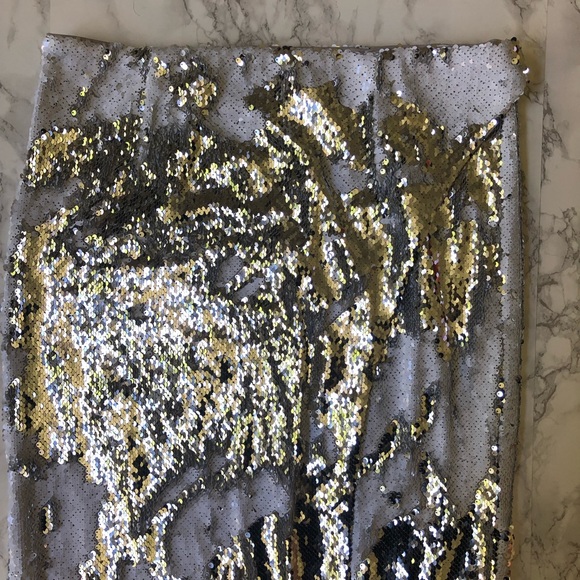 Lovers + Friends Liana Sequin Skirt - Picture 5 of 5